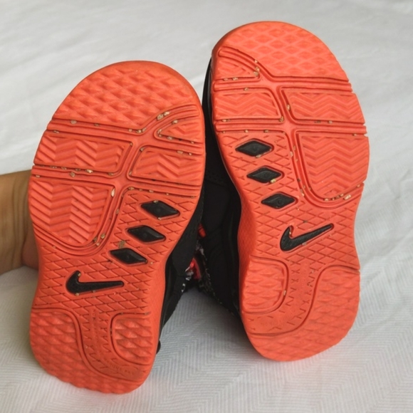 nike chukka moc warm lined unisex booties toddler size 6 CW - Picture 8 of 11